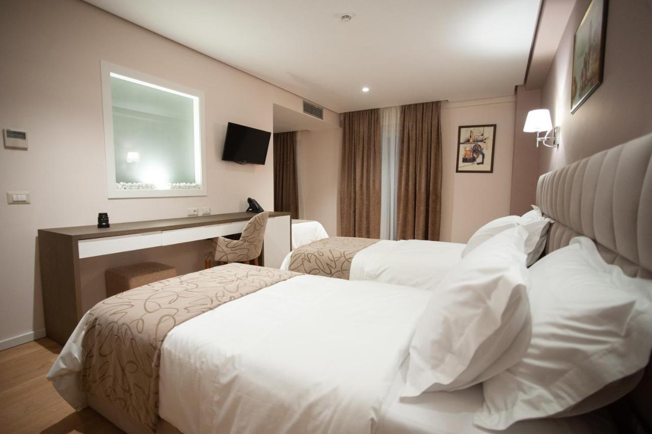 Doanesia Premium Hotel & Spa Tiranë Luaran gambar