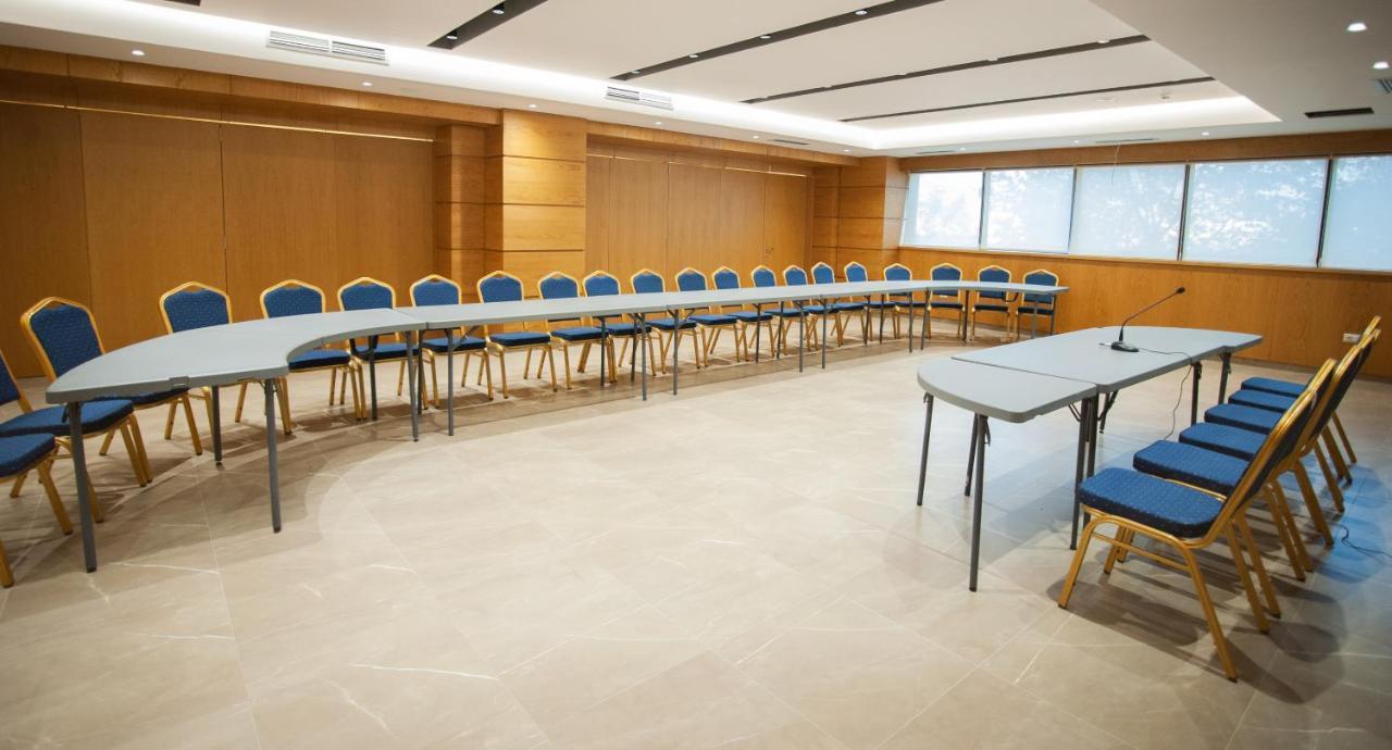 Doanesia Premium Hotel & Spa Tiranë Luaran gambar