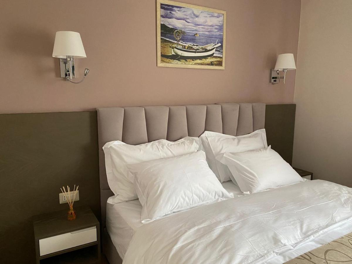 Doanesia Premium Hotel & Spa Tiranë Luaran gambar