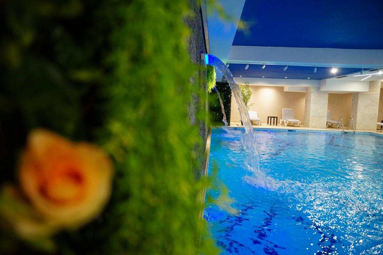Doanesia Premium Hotel & Spa Tiranë Luaran gambar