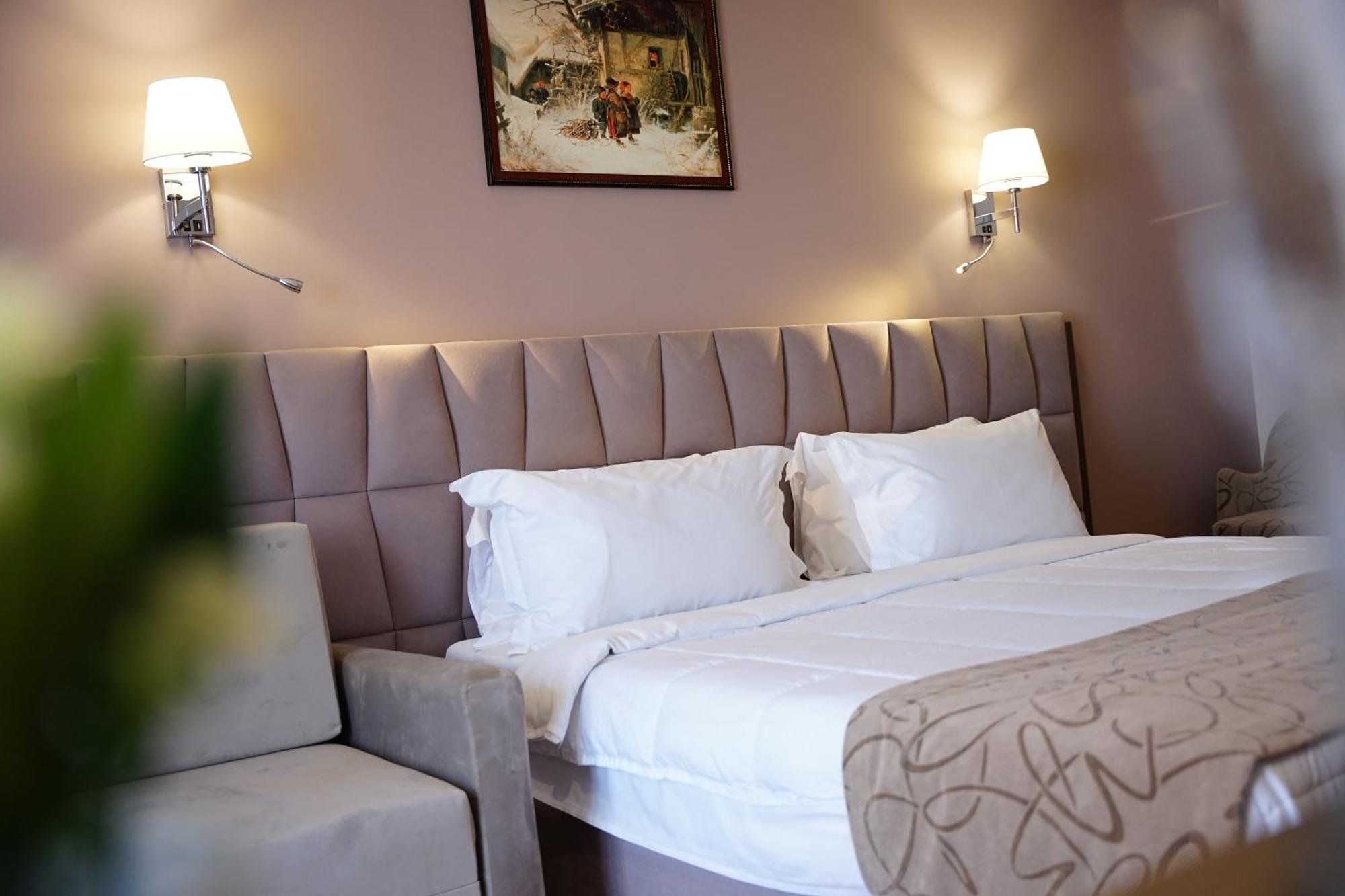 Doanesia Premium Hotel & Spa Tiranë Luaran gambar