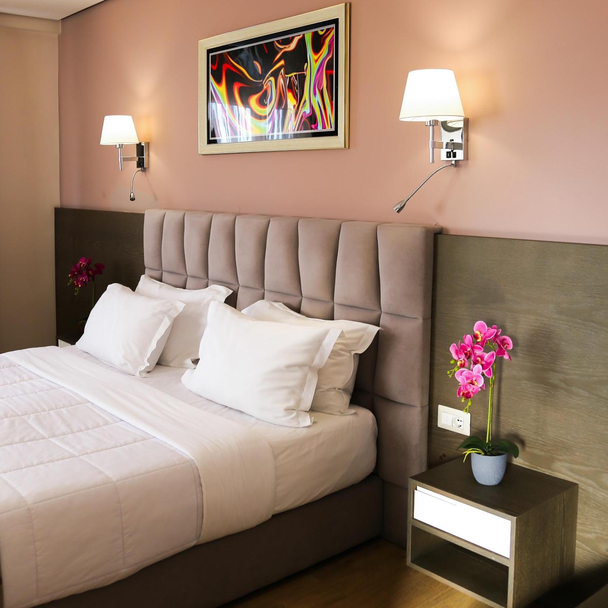 Doanesia Premium Hotel & Spa Tiranë Luaran gambar